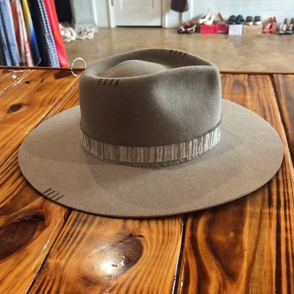 Custom made hat - Picture 2 of 8